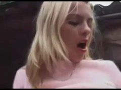 Film porno in curte